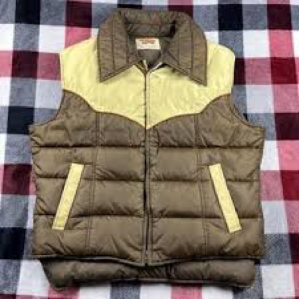 Vintage 1960s Comfy Goose Down Vest Large Made In USA South Dakota Ski Cottage